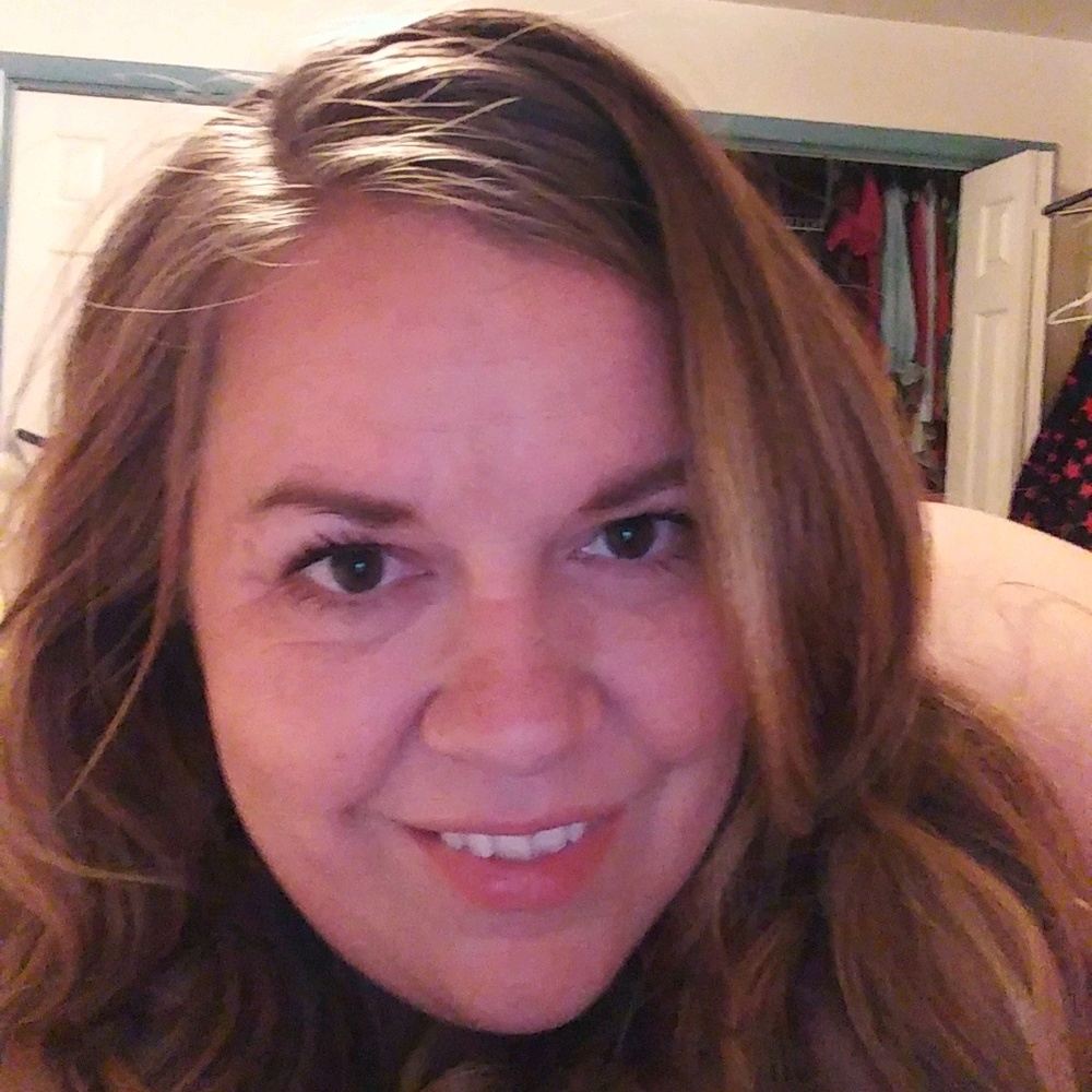 Meet your Posher, Maegan